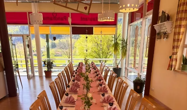 Feier im Panorama Café 
